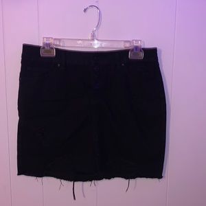 size 7, brand rewash, black denim skirt